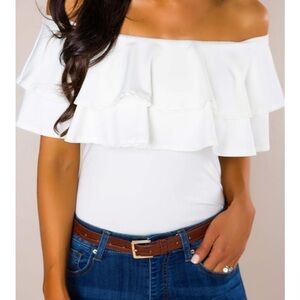 🔴3 for $25🔴White Ruffle Bodysuit